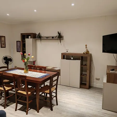 Casa Serena Apartment *